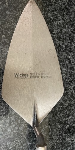Wickes brick trowel10x5 inc - brick,