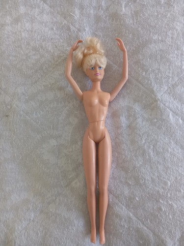 Vintage sindy doll 1990s - sindy,