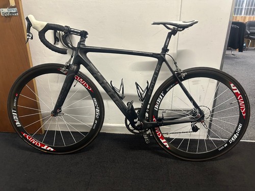Focus izalco max - izalco, black