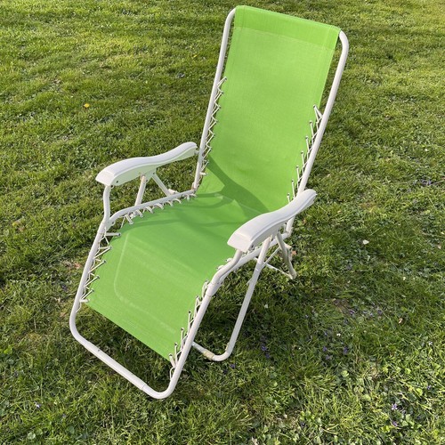 Relaxation zero gravity lounge - zero,