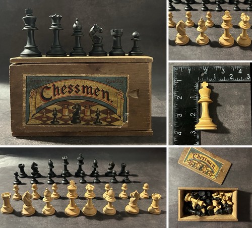 Antique vintage chessmen - /,