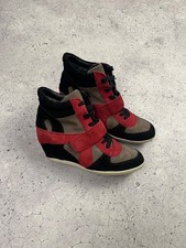 Ash Bowie Isabel Marant Bekett