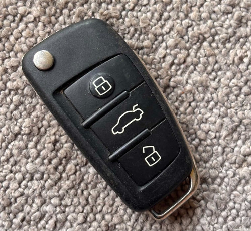 Genuine audi button - button, remote