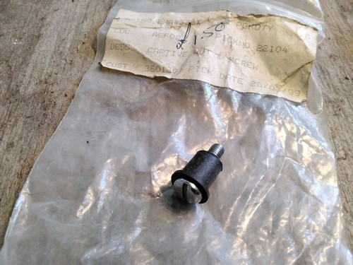 Mgb mgc bonnet captive nut - mgb,