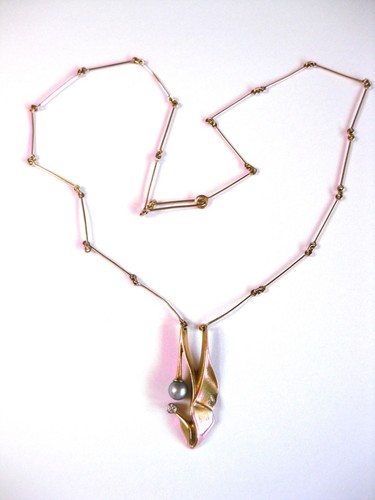 Necklace gold 750 with pearl