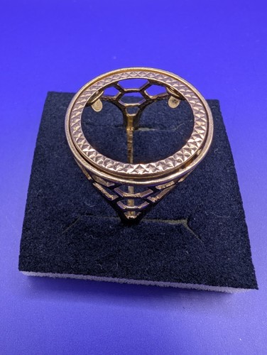 Vintage 9ct gold half - 9ct,