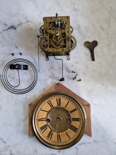 Antique american clock - american,