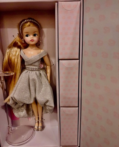 Lovely pedigree sindy doll - lovely,