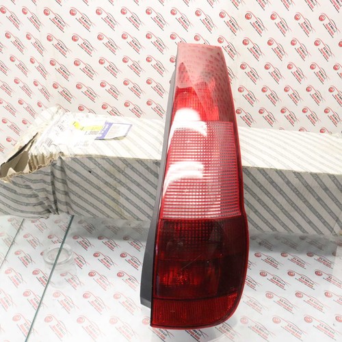 Right headlight fiat - right,