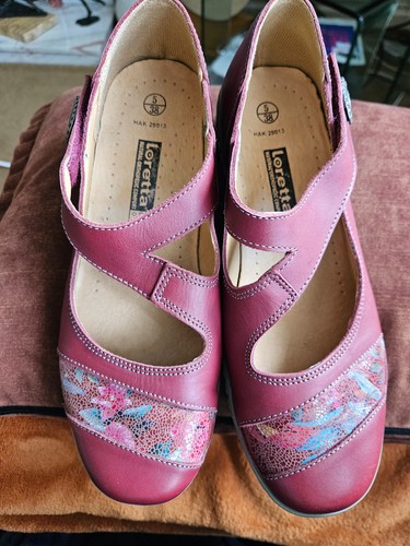 Loretta low wedge shoes - "loretta",