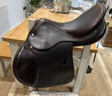 Prestige Passion 16” Jumping Saddle. Brown. Excellent Condition