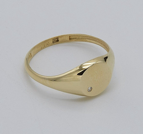 375 9ct solid - 9ct, 8mm