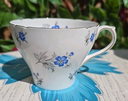Vintage shelley charm - 'charm', blue
