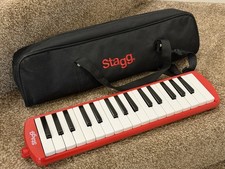 Stagg 32-Key Melodica Bundle
