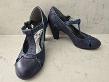 Vintage 1920s style Blue T Bar