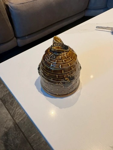 Vintage ceramic beehive - vintage, honey