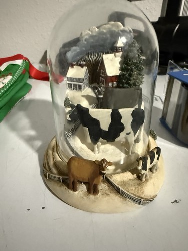 Franklin mint cows winter - mint, in