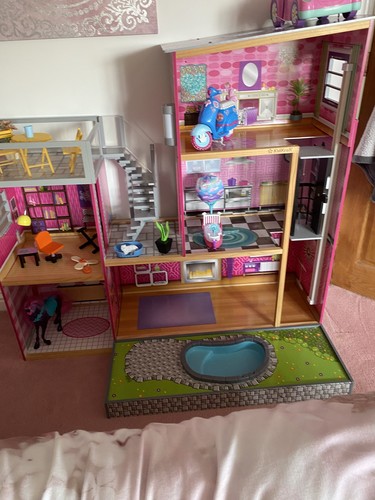Kidkraft wooden dolls house - kidkraft,