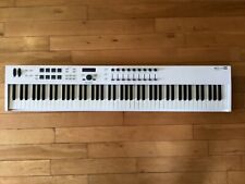 Arturia keylab essential 88, weighted keys, white, Excellent Condition