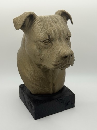 Staffordshire bull terrier - ,