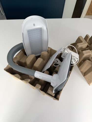 Lumie desklamp sad light - lumie,