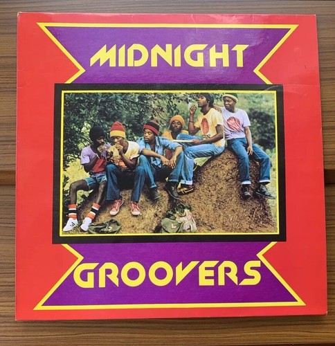 Midnight groovers grand bay - de,