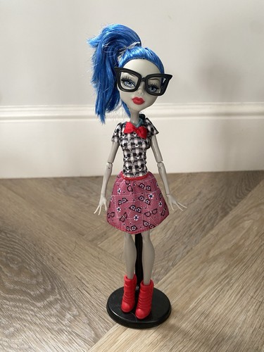 100 complete ghoulia yelps - 100%,