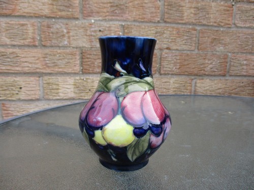 Moorcroft wisteria on blue - ,