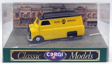 Corgi 1/43 Scale Model Van