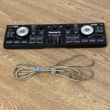 Numark DJ2GO2 Touch compact DJ