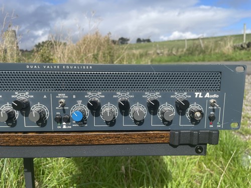 Audio eq1 equaliser dual - equaliser,