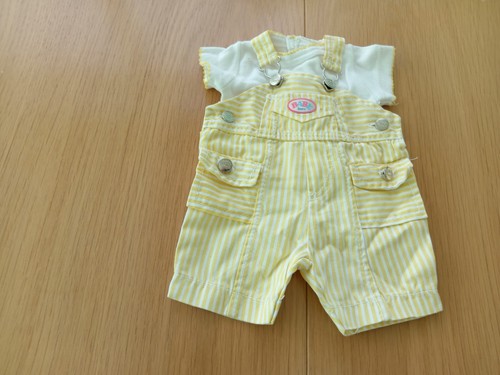 Zapf baby born vintage - born, bib