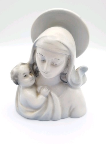 Madonna child figurine mary - child,