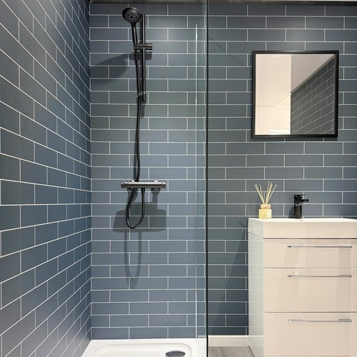 Metro blue tile matt 1000mm - blue,