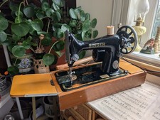 Singer 99K Sewing Machine in
