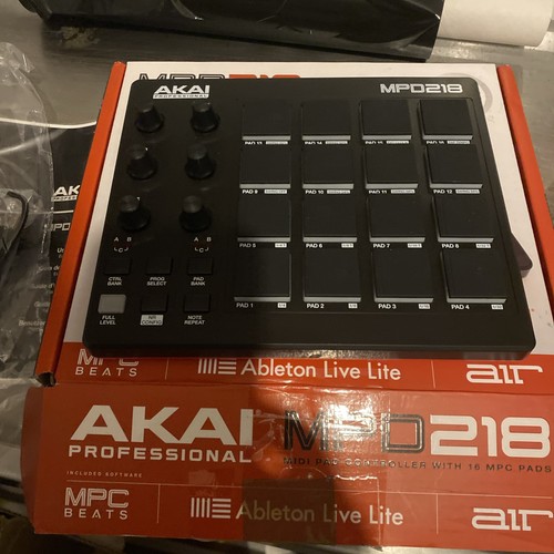 Akai mpd218 feature - akai,