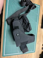 black police poches MOD Army