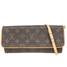LOUIS VUITTON Pochette Twin GM