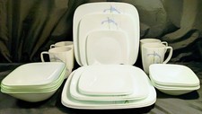 BEAUTIFUL 24 pc Corelle Square  SHADOW IRIS Dish Set 4 Place settings MINT