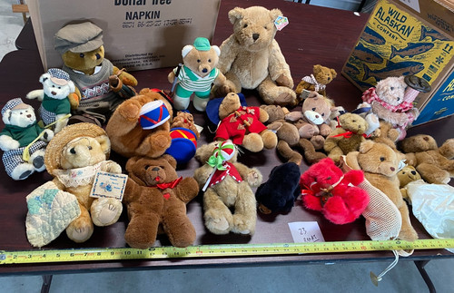 Huge lot plush teddy - huge, bear