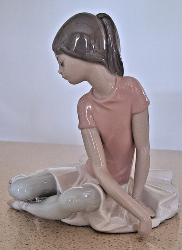 Lladro ballerina figurine - ballerina,