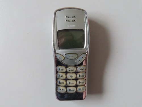 Nokia 3210 with gsm - gsm, shell