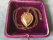 FINE LARGE ANTIQUE VICTORIAN