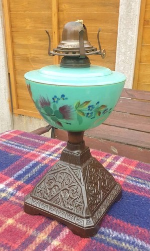 Antique oil lamp scovill mfg - oil,