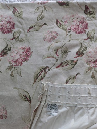 Vintage laura ashley - laura,