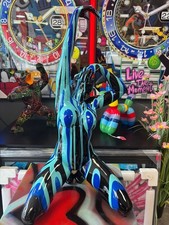 Paint-Dripping sculpture Art-