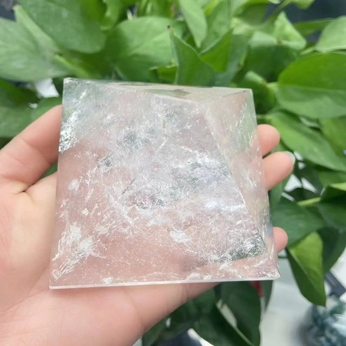 Natural clear quartz crystal - quartz,