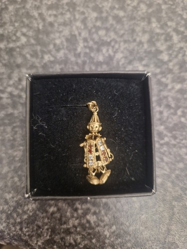 9ct gold multi - 9ct, movable