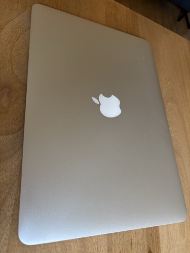 Apple macbook air - apple,