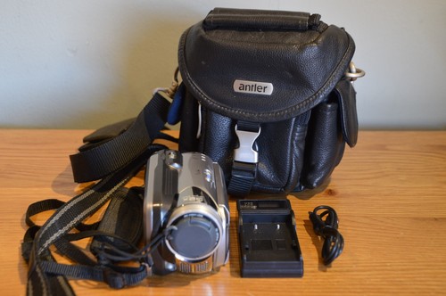 Jvc everio mg26 - everio, camcorder